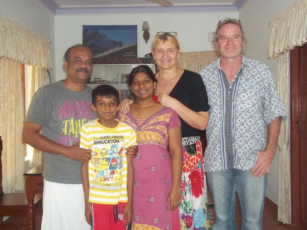 Aroma Home Stay Kochi Exterior foto