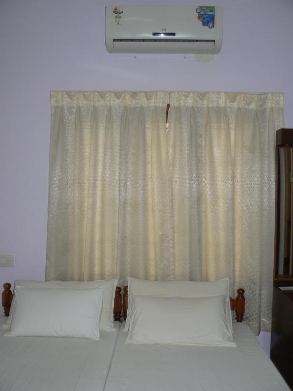 Aroma Home Stay Kochi Exterior foto